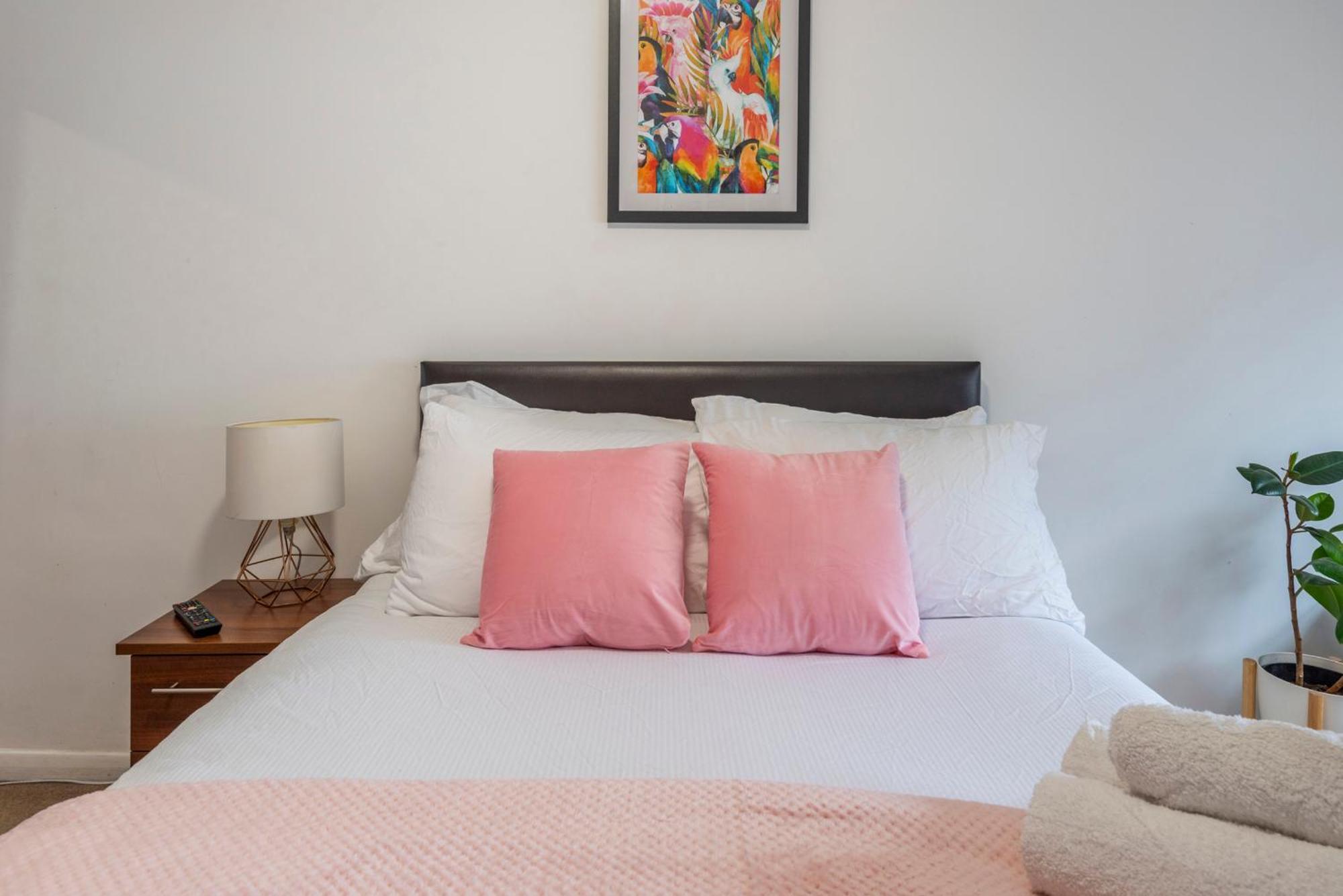Dazzling Room Near Paddington/Elizabeth Stn London Exterior photo